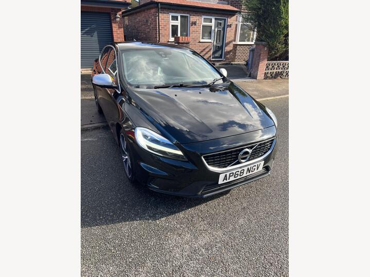 Volvo V40 1.5 T2 GPF R-Design Pro Auto Euro 6 (s/s) 5dr