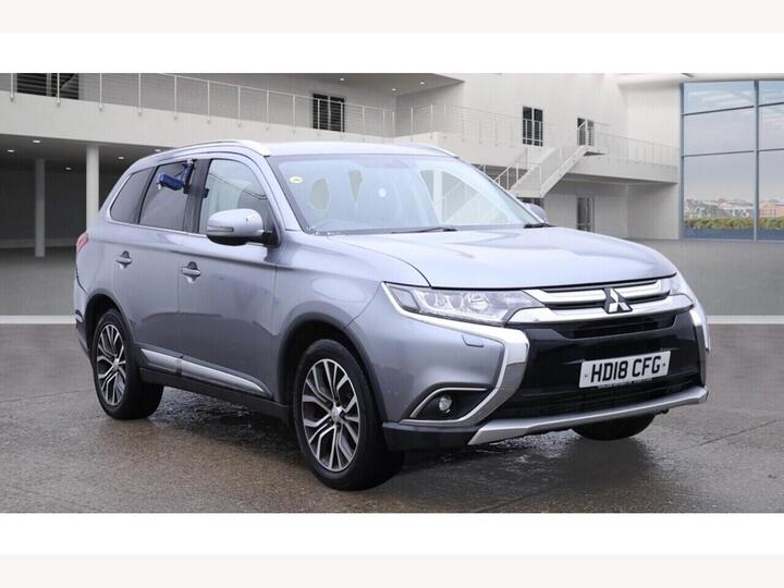 Mitsubishi Outlander 2.2 DI-D 4 Auto 4WD Euro 6 5dr Mitsubishi Outlander 2.2 DI-D 4 Auto 4WD Euro 6 5dr