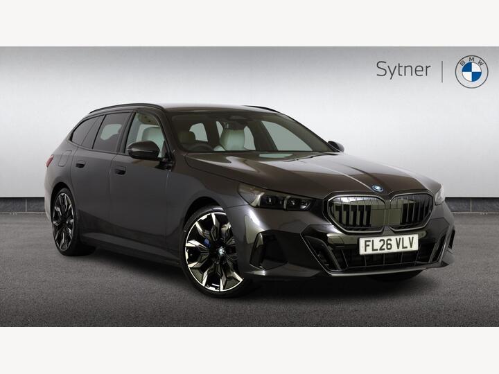 BMW 5 Series 2.0 530e 22.1kWh M Sport Pro Touring Steptronic Euro 6 (s/s) 5dr BMW 5 Series 2.0 530e 22.1kWh M Sport Pro Touring Steptronic Euro 6 (s/s) 5dr