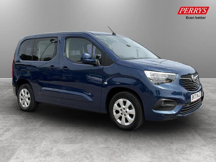 Vauxhall Combo Life 1.2 Turbo Energy Auto Euro 6 (s/s) 5dr (7 Seat) Vauxhall Combo Life 1.2 Turbo Energy Auto Euro 6 (s/s) 5dr (7 Seat)