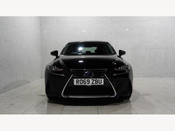 Lexus IS 2.5 300h E-CVT Euro 6 (s/s) 4dr