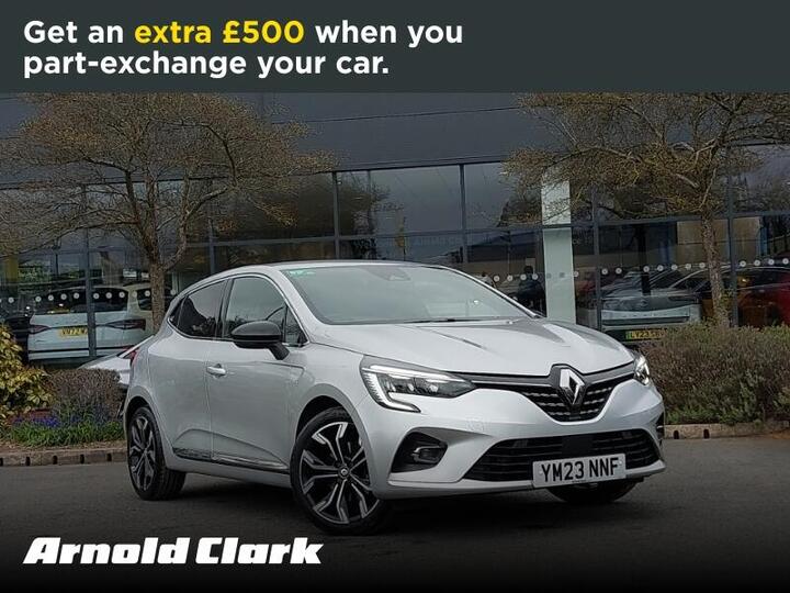 Renault Clio 1.6 E-TECH Techno Auto Euro 6 (s/s) 5dr