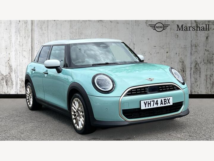 MINI Cooper 1.5C Exclusive Steptronic Euro 6 (s/s) 5dr
