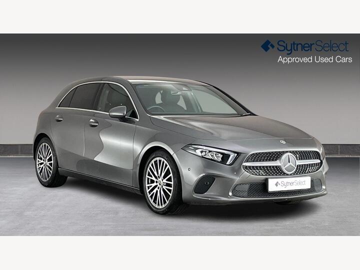 Mercedes-Benz A CLASS 2.0 A180d Sport (Executive) 8G-DCT Euro 6 (s/s) 5dr Mercedes-Benz A CLASS 2.0 A180d Sport (Executive) 8G-DCT Euro 6 (s/s) 5dr