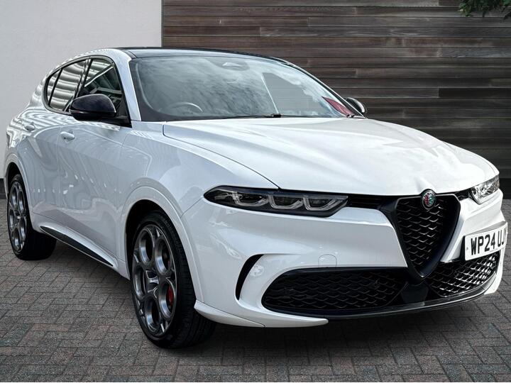 Alfa Romeo Tonale 1.5 VGT MHEV Tributo Italiano DCT Euro 6 5dr Alfa Romeo Tonale 1.5 VGT MHEV Tributo Italiano DCT Euro 6 5dr