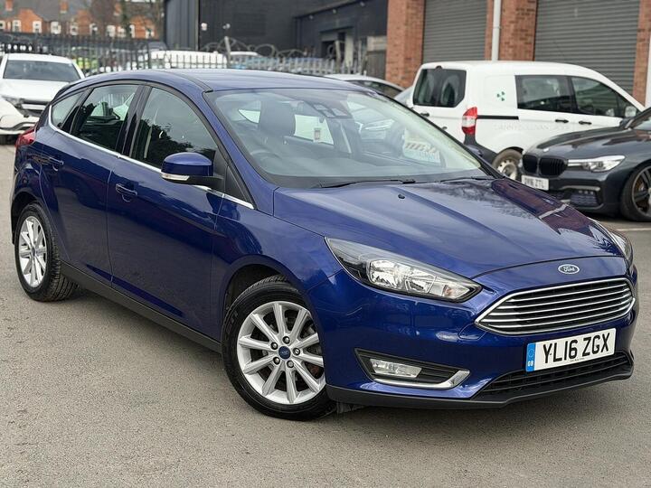 Ford Focus 1.0T EcoBoost Titanium Auto Euro 6 (s/s) 5dr