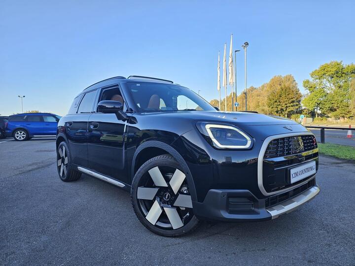 MINI Countryman 1.5C MHEV Exclusive Auto Euro 6 (s/s) 5dr