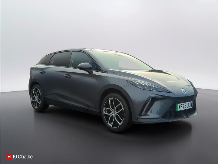 MG MG4 64kWh Trophy Long Range Auto 5dr