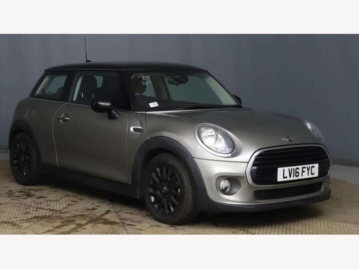 MINI HATCH 1.5 Cooper Auto Euro 6 (s/s) 3dr