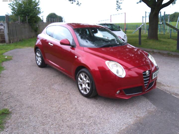 Alfa Romeo MiTo 1.4 16V Lusso Euro 5 3dr Alfa Romeo MiTo 1.4 16V Lusso Euro 5 3dr