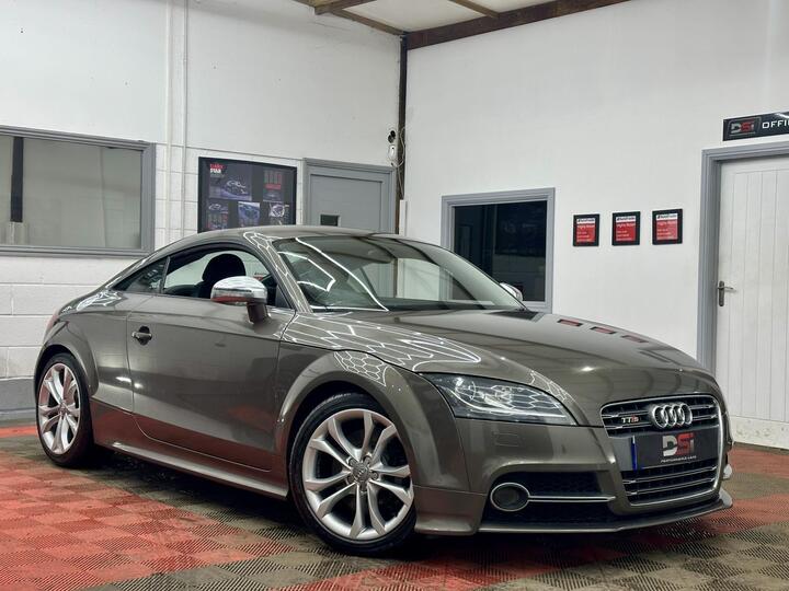Audi TTS 2.0 TFSI S Tronic Quattro Euro 5 3dr