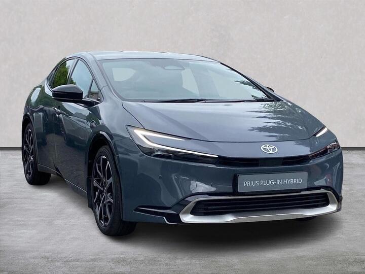 Toyota PRIUS 2.0 Phev Excel 5Dr Cvt Toyota PRIUS 2.0 Phev Excel 5Dr Cvt