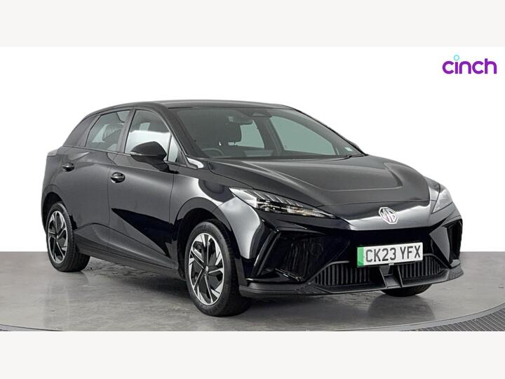MG MG4 64kWh SE Long Range Auto 5dr