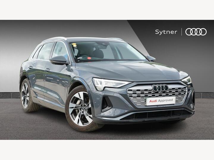 Audi Q8 E-tron 50 Sport Auto Quattro 5dr 95kWh (11kW Charger) Audi Q8 E-tron 50 Sport Auto Quattro 5dr 95kWh (11kW Charger)