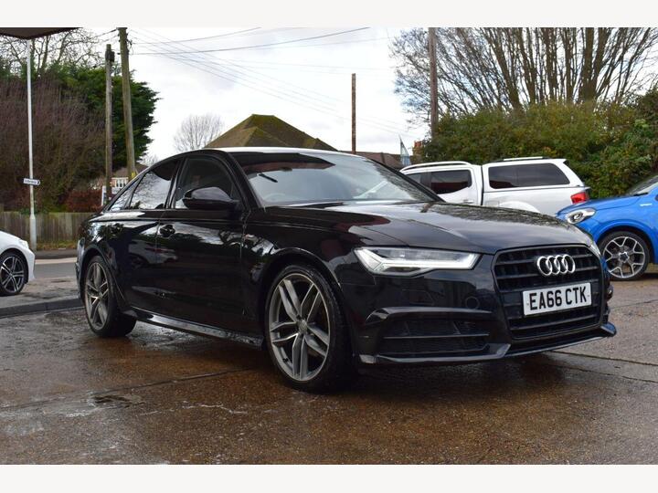 Audi A6 SALOON 2.0 TDI Ultra Black Edition S Tronic Euro 6 (s/s) 4dr Audi A6 SALOON 2.0 TDI Ultra Black Edition S Tronic Euro 6 (s/s) 4dr