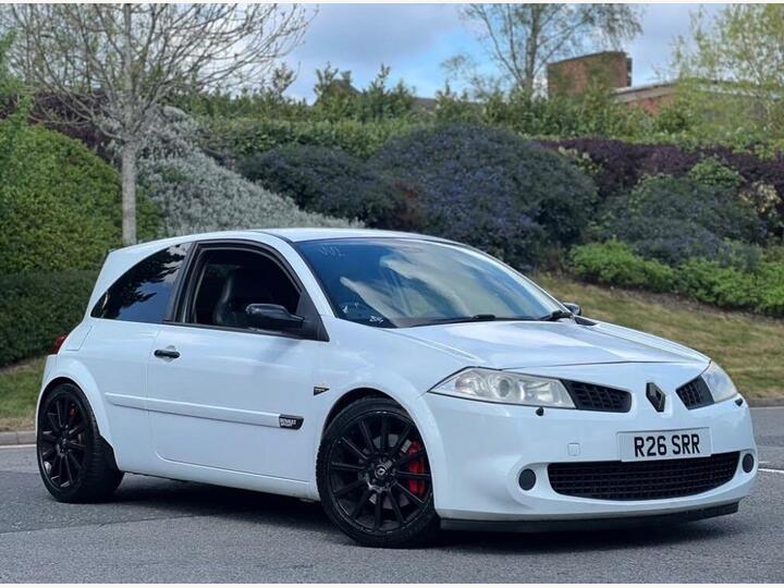 Renault Megane 2.0T Team F1 Team R26 3dr Renault Megane 2.0T Team F1 Team R26 3dr