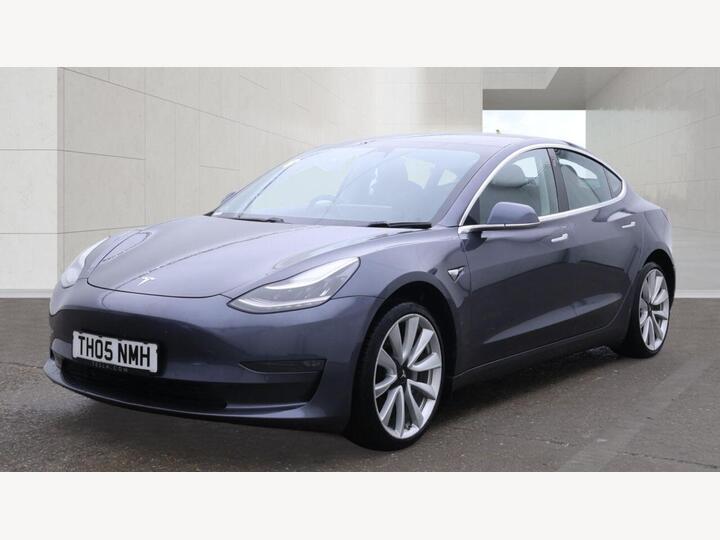 Tesla Model 3 (Dual Motor) Long Range Auto 4WDE 4dr