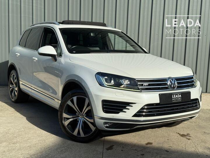 Volkswagen TOUAREG 3.0 TDI V6 BlueMotion Tech R-Line Tiptronic 4WD Euro 6 (s/s) 5dr