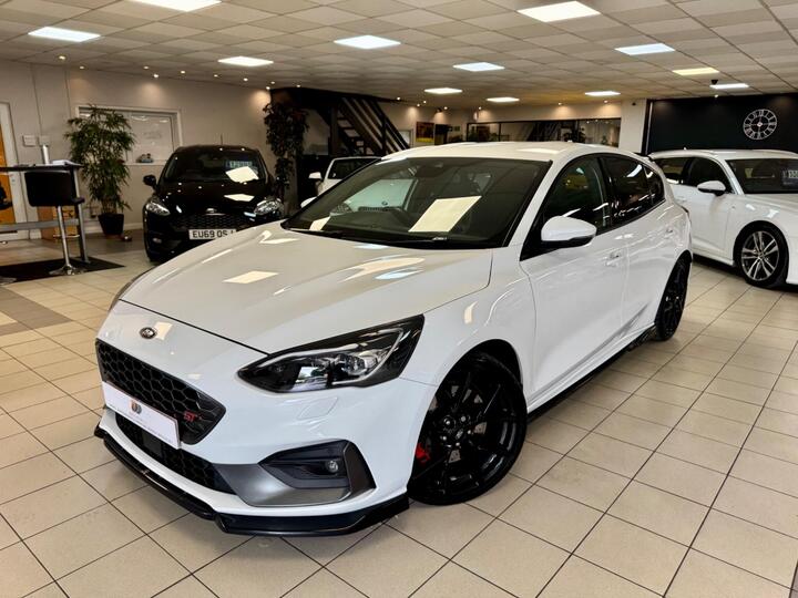 Ford Focus 2.3T EcoBoost ST Euro 6 (s/s) 5dr