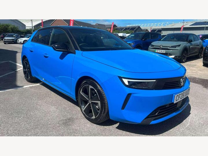 Vauxhall New Astra Griffin 1.2 130PS 6 Speed