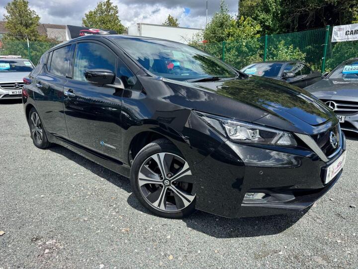 Nissan LEAF 40kWh Tekna Auto 5dr Nissan LEAF 40kWh Tekna Auto 5dr