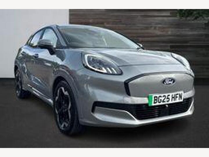 Ford Puma Standard Range 43kWh Premium Auto 5dr