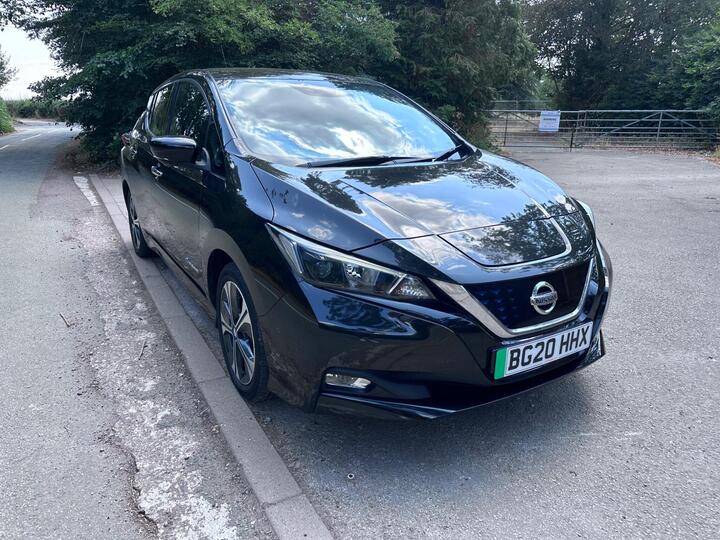 Nissan Leaf 40kWh N-Connecta Auto 5dr