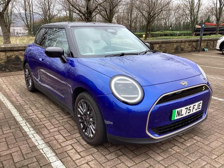 MINI Electric Cooper SE 54.2kWh Exclusive Auto 3dr