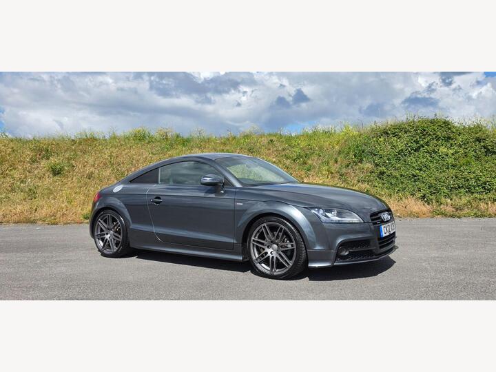 Audi TT 2.0 TDI Black Edition Quattro Euro 5 3dr