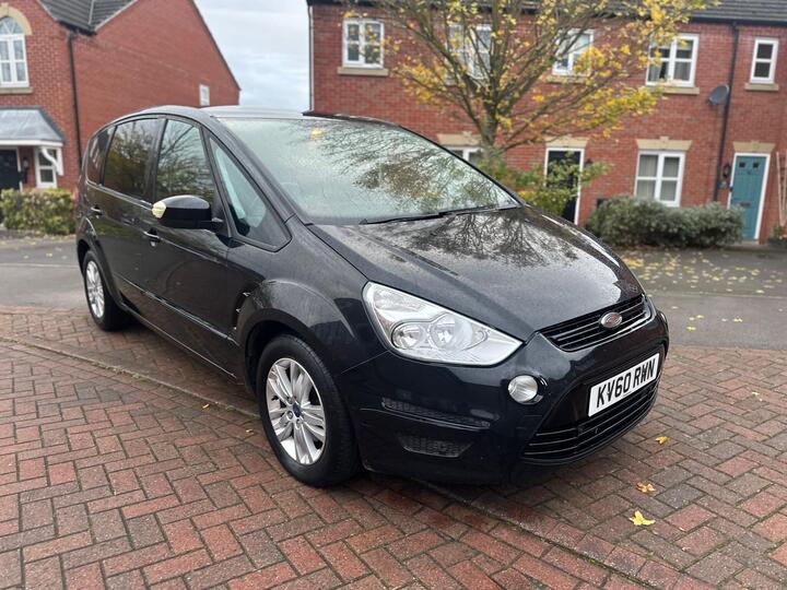 Ford S-Max 2.0 TDCi Zetec Powershift Euro 5 5dr