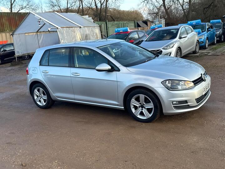 Volkswagen Golf 1.6 TDI BlueMotion Tech Match Euro 5 (s/s) 5dr
