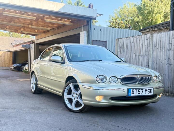 Jaguar X-Type 2.2D Sovereign 4dr