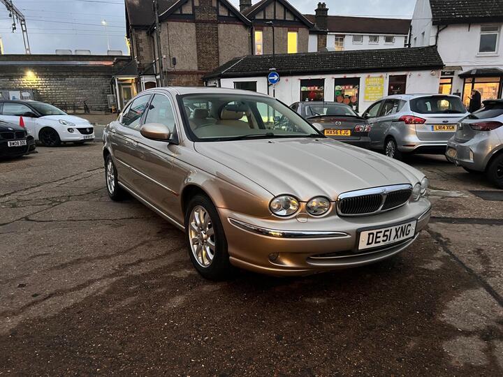 Jaguar X-Type 2.5 V6 SE (AWD) 4dr