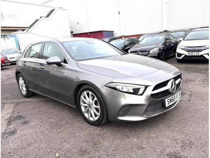 Mercedes-Benz A Class 1.5 A180d Sport 7G-DCT Euro 6 (s/s) 5dr Mercedes-Benz A Class 1.5 A180d Sport 7G-DCT Euro 6 (s/s) 5dr