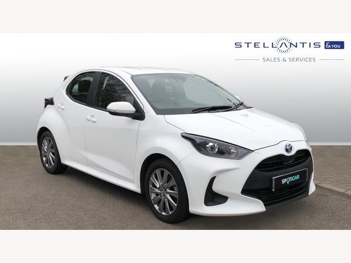 Toyota Yaris 1.5 VVT-h Icon E-CVT Euro 6 (s/s) 5dr