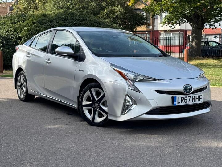 Toyota PRIUS 1.8 VVT-h Business Edition Plus CVT Euro 6 (s/s) 5dr (15in Alloy)