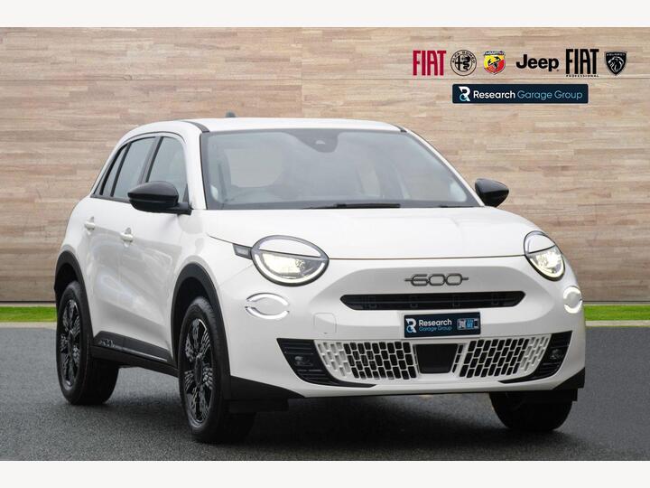 Fiat 600 1.2 MHEV E-DCT Euro 6 (s/s) 5dr