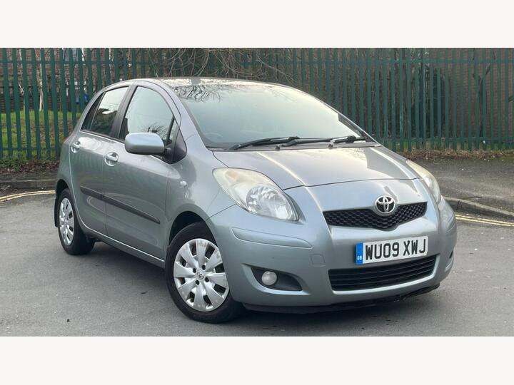 Toyota Yaris 1.33 Dual VVT-i TR Euro 4 (s/s) 5dr