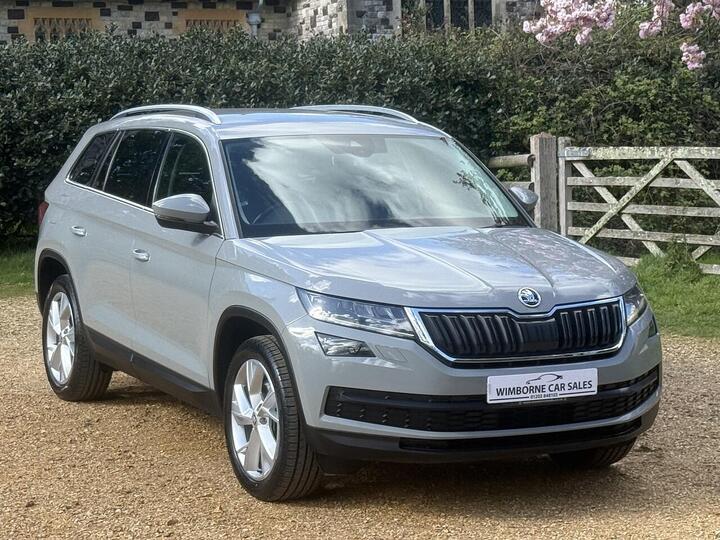 Skoda Kodiaq 2.0 TSI Edition DSG 4WD Euro 6 (s/s) 5dr (7 Seat) Skoda Kodiaq 2.0 TSI Edition DSG 4WD Euro 6 (s/s) 5dr (7 Seat)