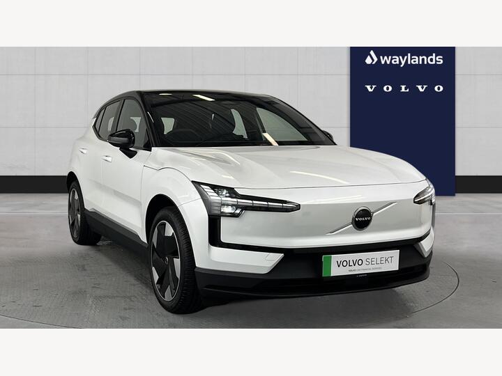 Volvo EX30 Twin Performance 69kWh Plus Auto AWD 5dr