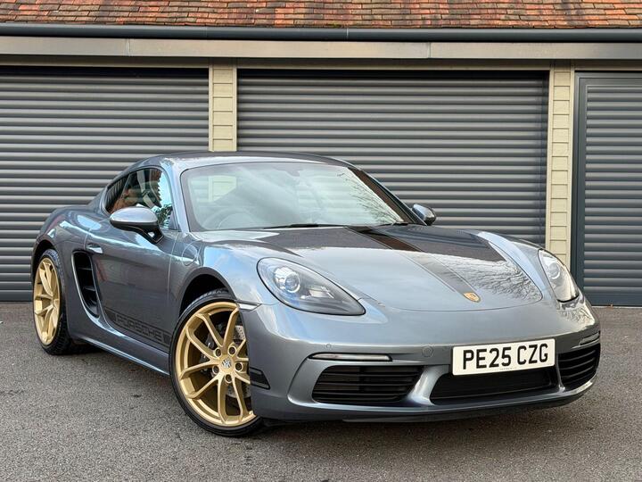 Porsche 718 Cayman 2.0T Style Edition Manual Euro 6 (s/s) 2dr