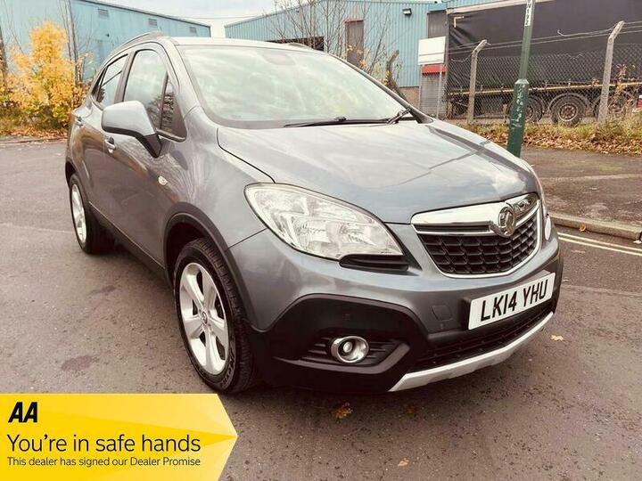 Vauxhall Mokka 1.7 CDTi Exclusiv 4WD Euro 5 (s/s) 5dr Vauxhall Mokka 1.7 CDTi Exclusiv 4WD Euro 5 (s/s) 5dr