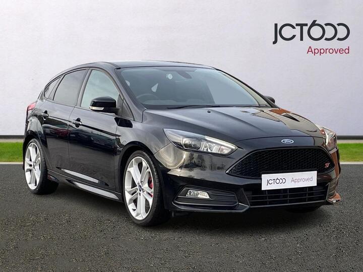 Ford Focus 2.0T EcoBoost ST-3 Euro 6 (s/s) 5dr