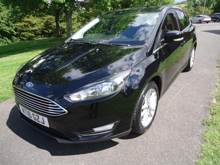 Ford Focus 1.0T EcoBoost Zetec Euro 6 (s/s) 5dr