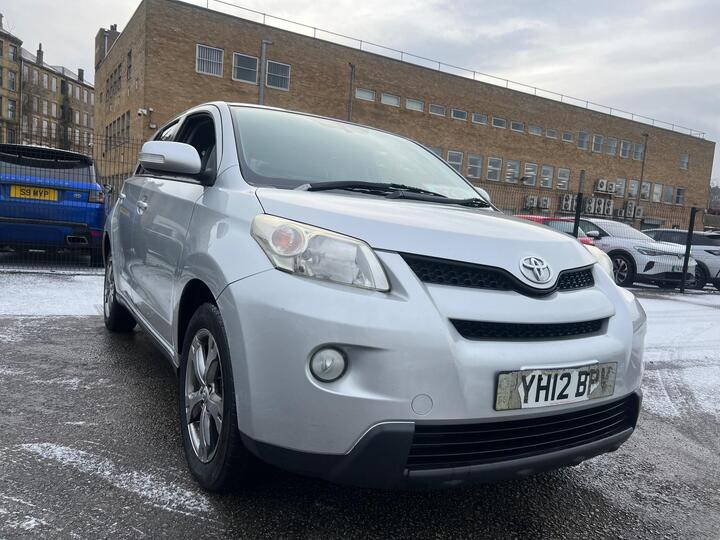 Toyota Urban Cruiser 1.4 D-4D 4WD Euro 5 5dr