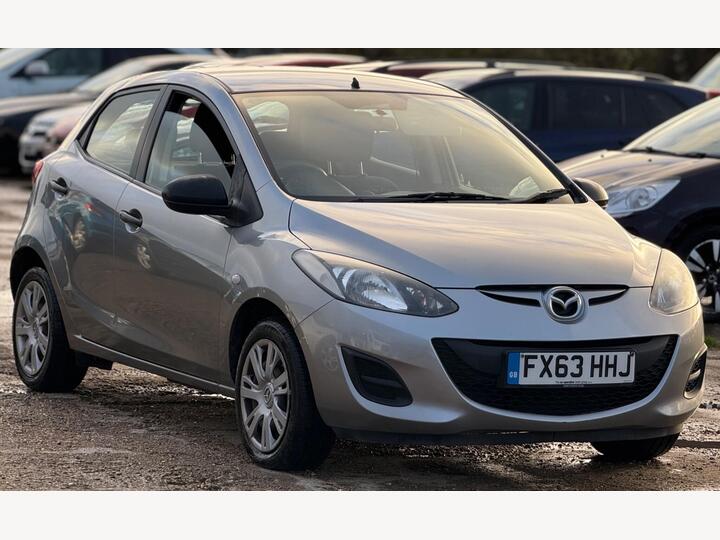 Mazda Mazda2 1.3 TS Euro 5 5dr (a/c) Mazda Mazda2 1.3 TS Euro 5 5dr (a/c)