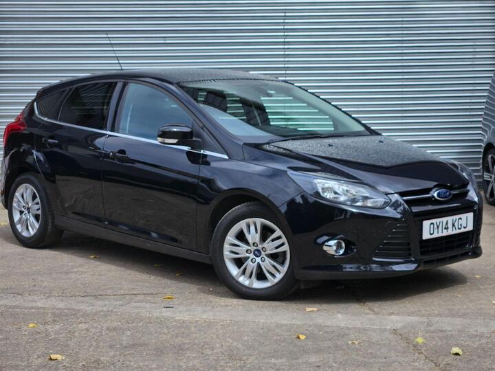 Ford Focus 1.0T EcoBoost Titanium Navigator Euro 5 (s/s) 5dr