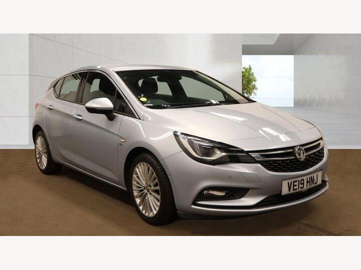 Vauxhall Astra 1.6 CDTi BlueInjection Elite Nav Euro 6 (s/s) 5dr