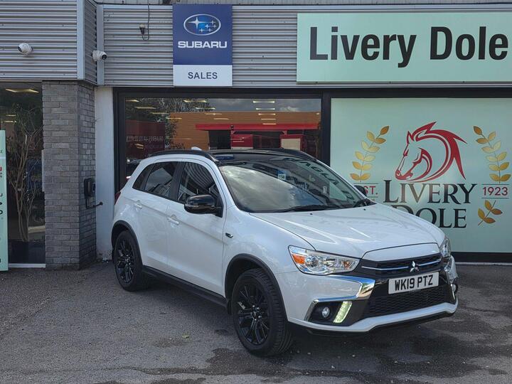 Mitsubishi ASX 1.6 Black Euro 6 5dr Mitsubishi ASX 1.6 Black Euro 6 5dr