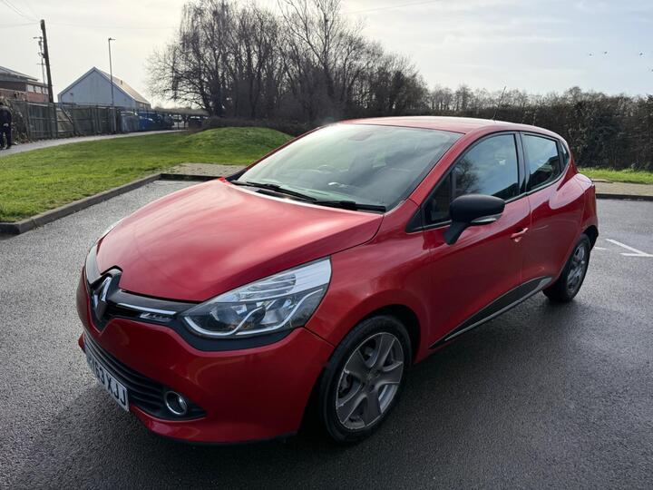 Renault Clio 0.9 TCe Dynamique MediaNav Euro 5 (s/s) 5dr